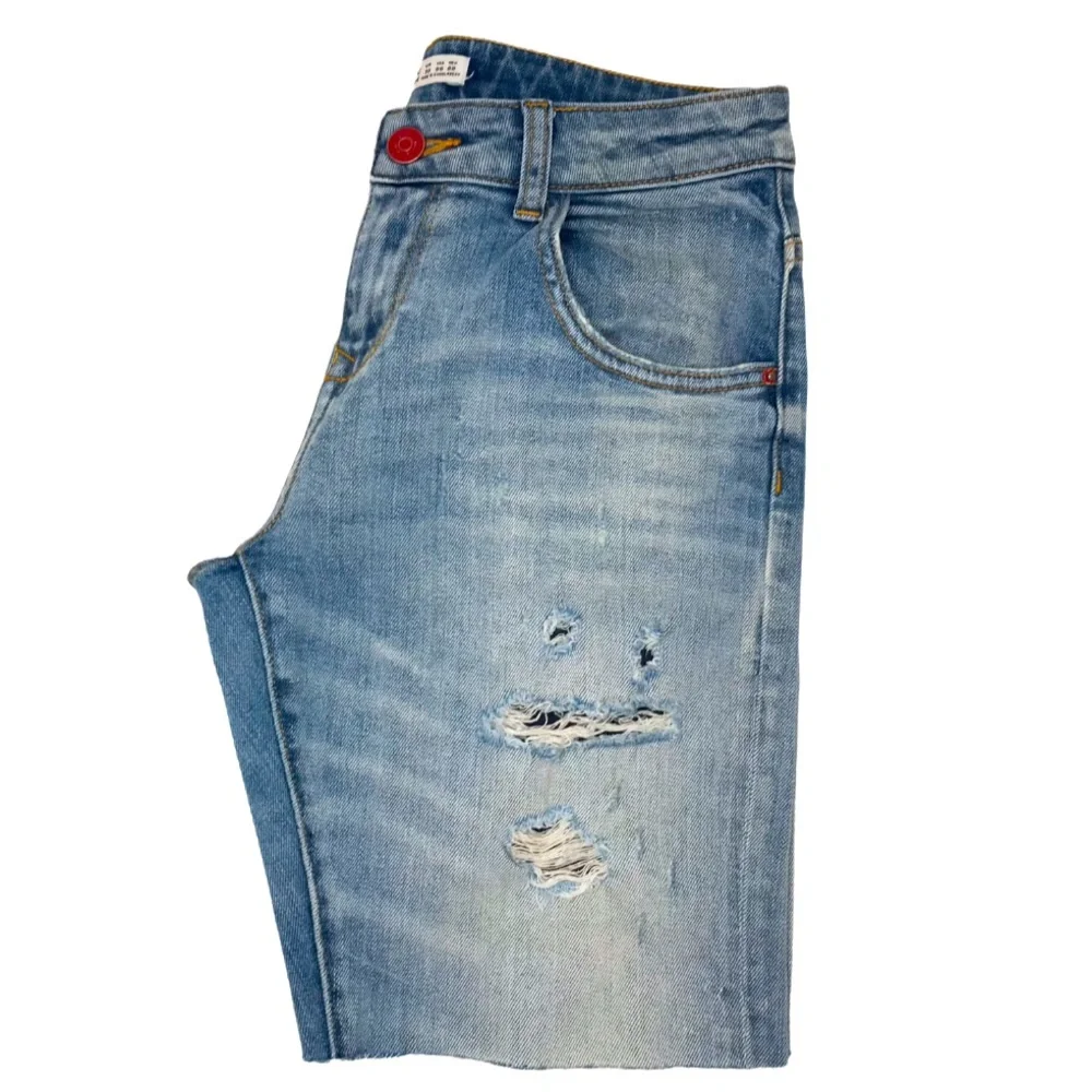 Zara Basic Premium Crafted Distressed Jean Shorts - 00 - Picture 4 of 12